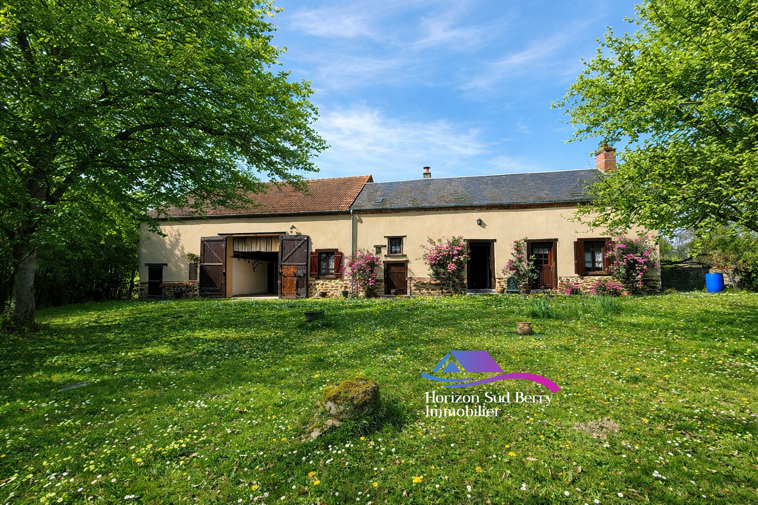 Maison de campagne au coeur du Berry !