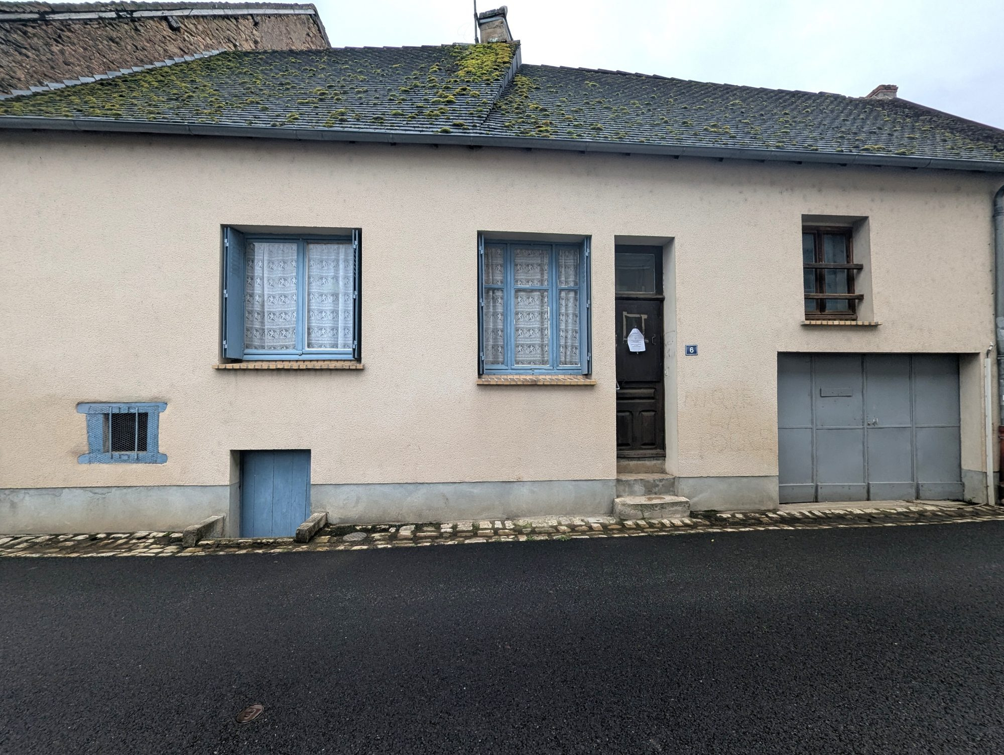 Maison de ville avec jardin et garage !